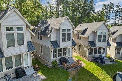 Photo of 109 Weirs Boulevard #5, Laconia, NH 03246 (MLS # 5076024)