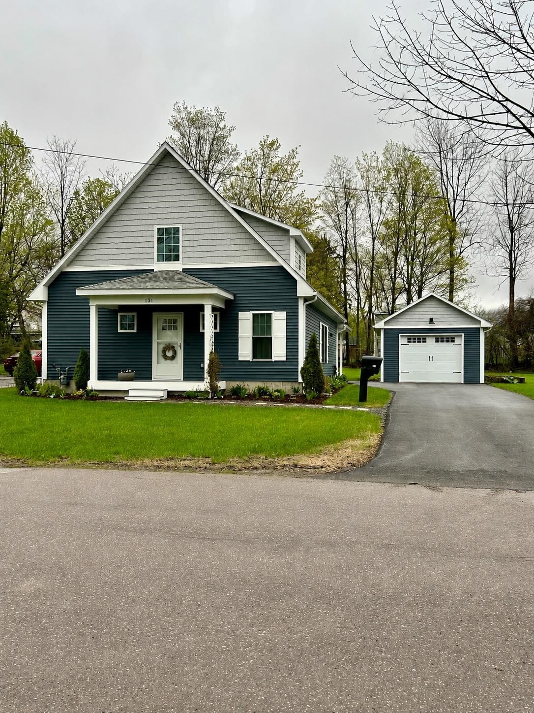 Photo 1 of 40 — 131 Lincoln Avenue, St. Albans City, VT 05478