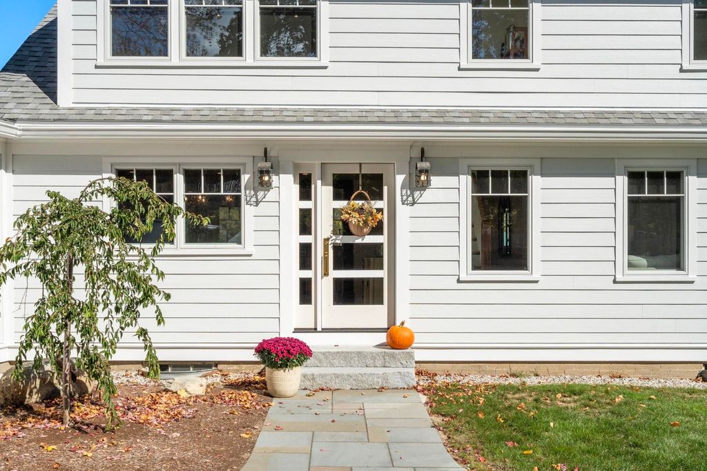 Photo of 335 Central Road, Rye, NH 03870 (MLS # 5069593)