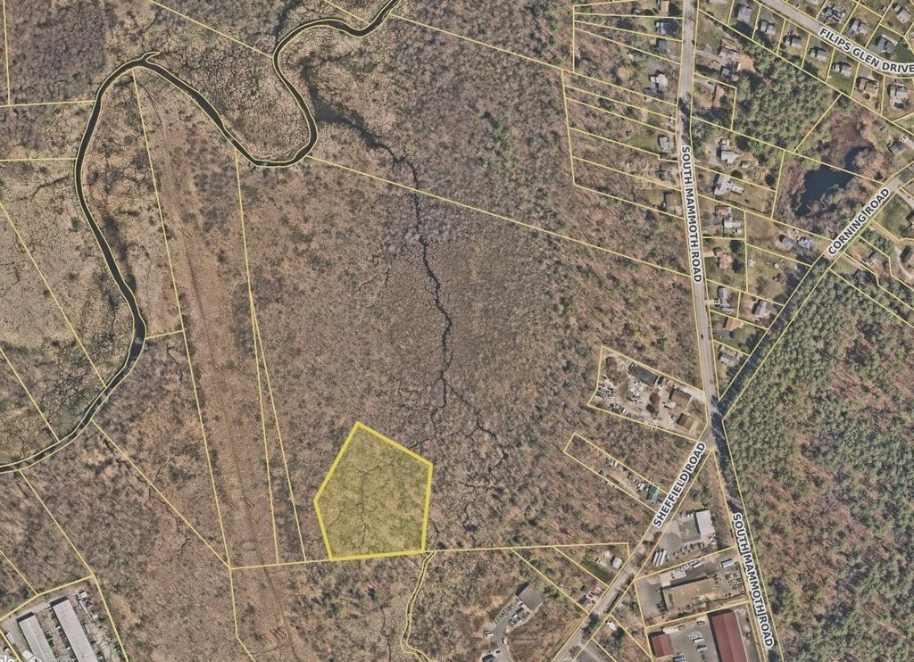 Photo of 71912 Sheffield Road #Tax map lot 719-1 &amp;, Manchester, NH 03103 (MLS # 5044937)