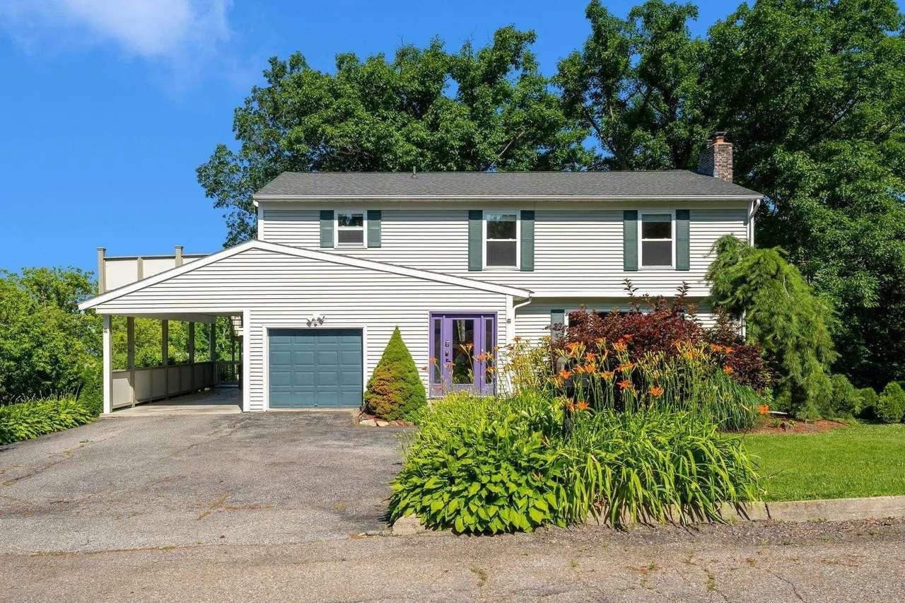 Photo 1 of 51 — 46 Chittenden Drive, Burlington, VT 05401