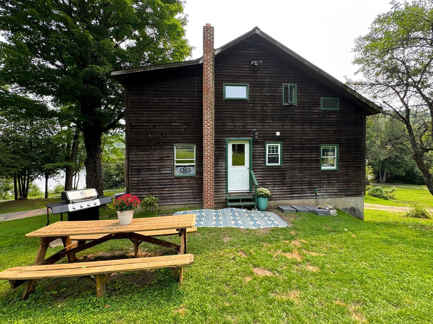 7 Keiser Pond Road