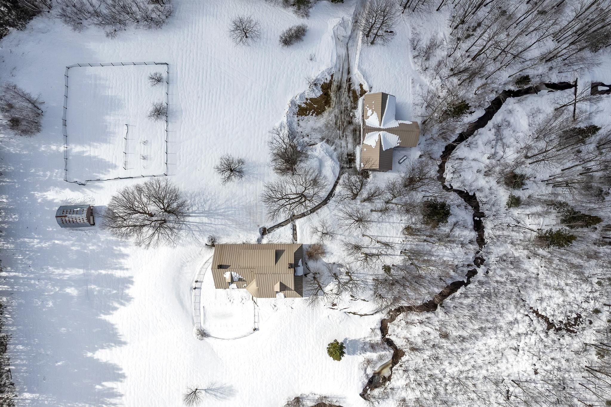 464 Pleasant Valley Road