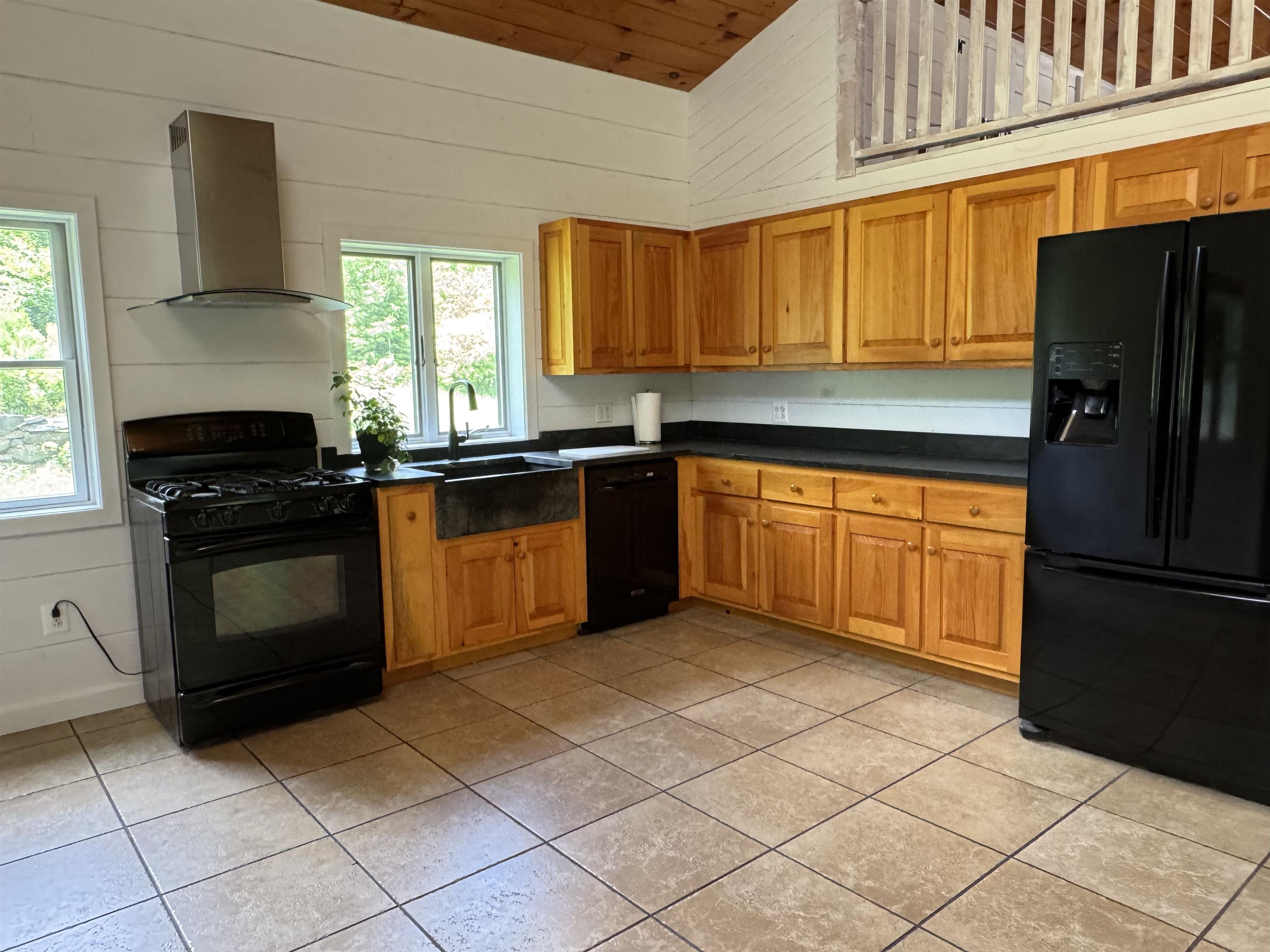 166 Forest Road