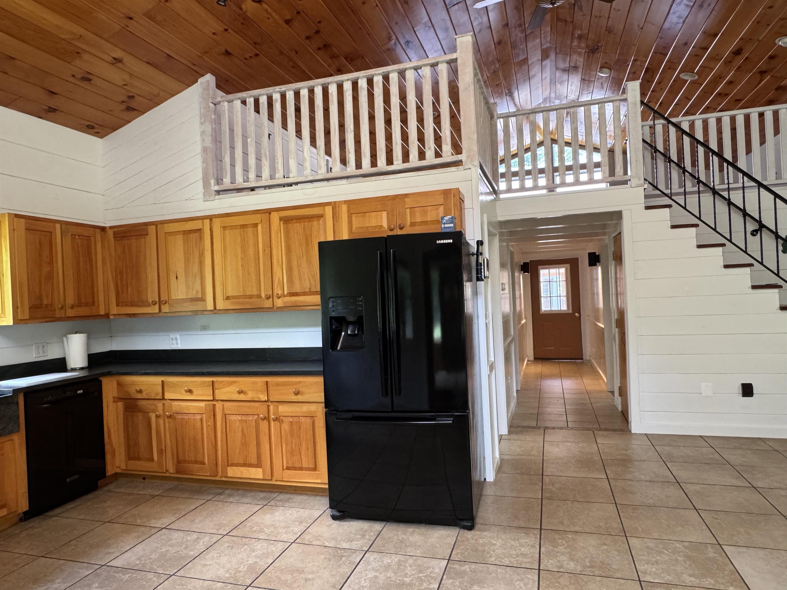 166 Forest Road
