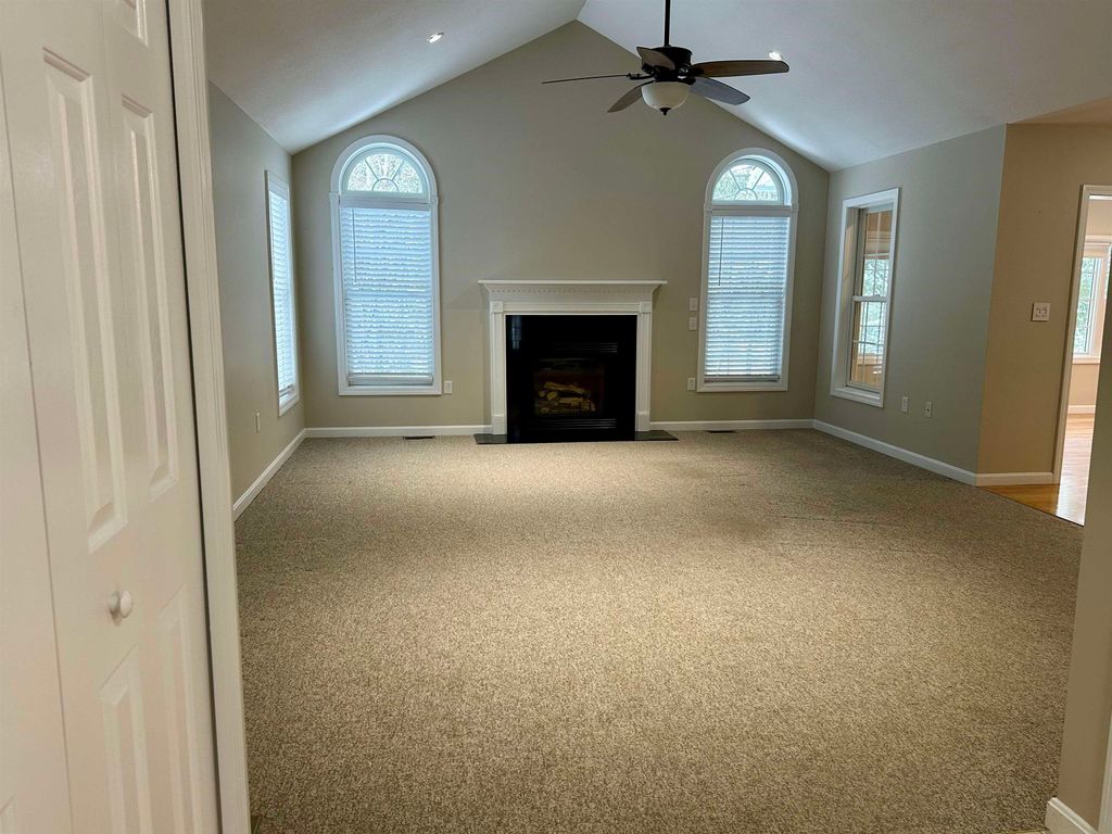 Photo of 17 Mountain View Drive, Keene, NH 03431 (MLS # 5078561)