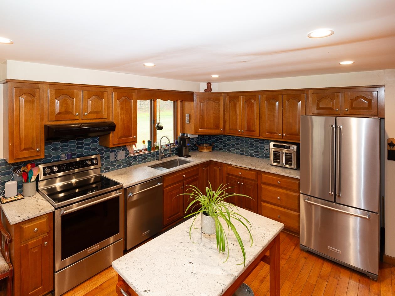 8 Laurel Lane