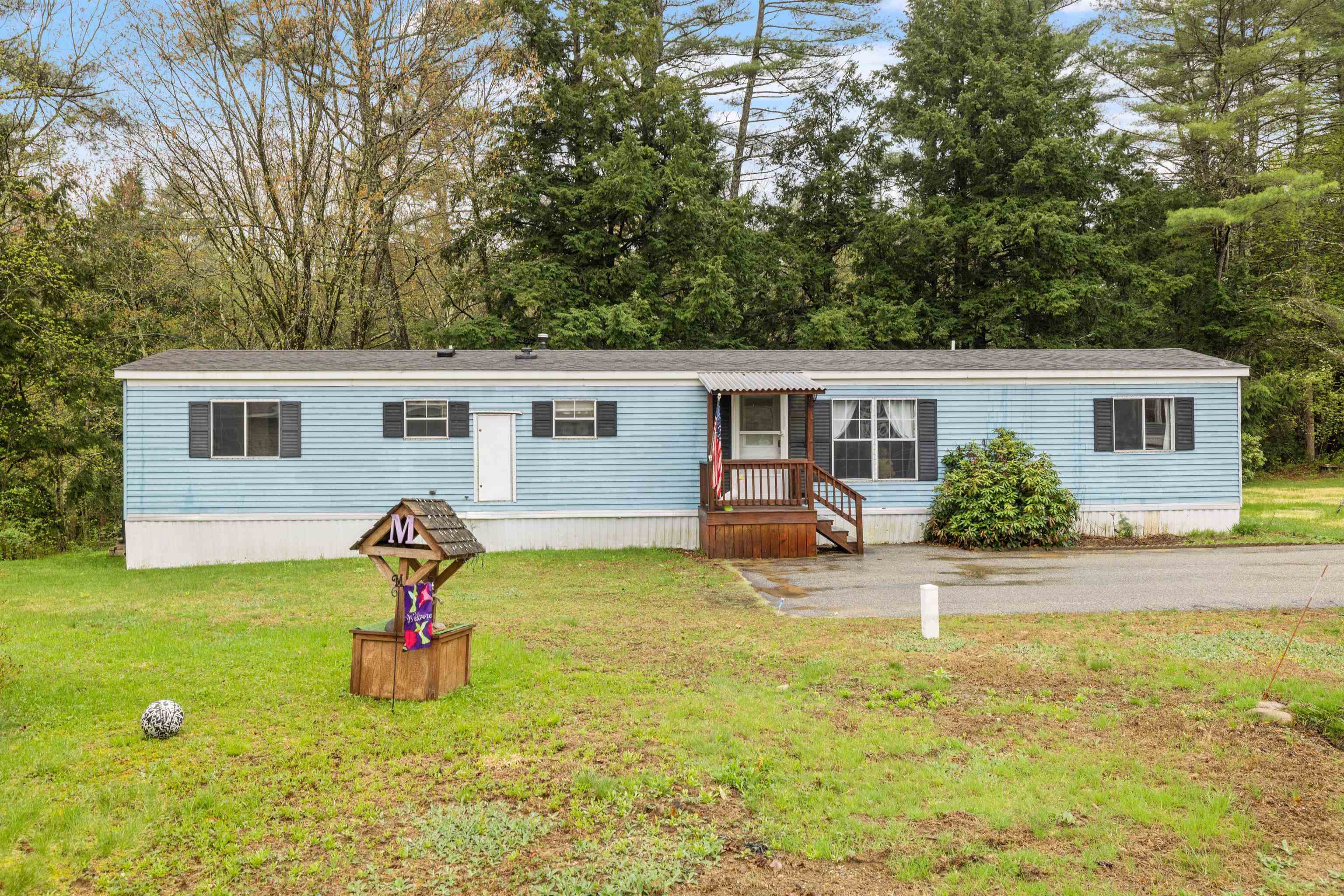 18 Brook Circle