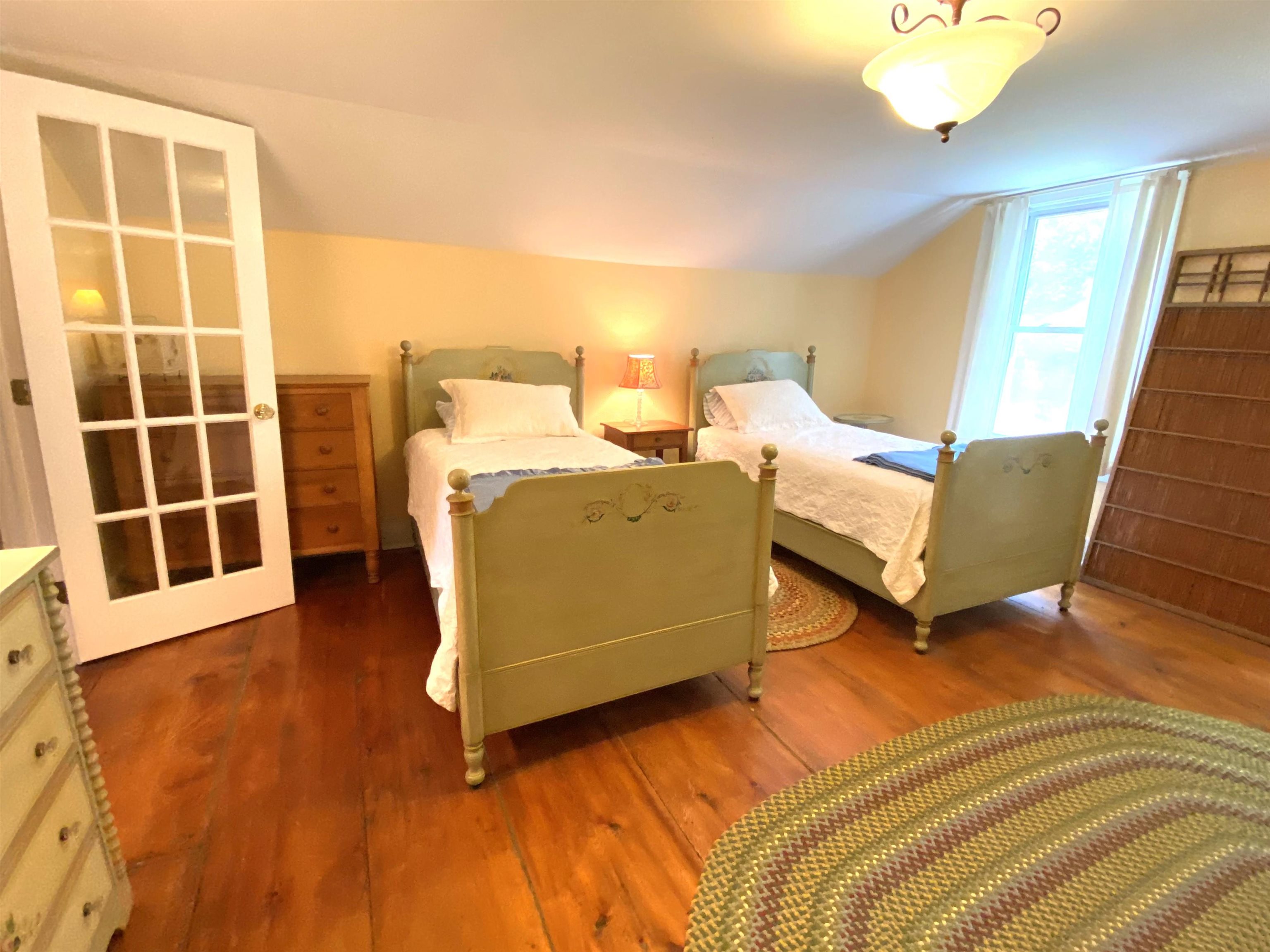 Salisbury, Vermont 05769, United States, 3 Bedrooms Bedrooms, ,2 BathroomsBathrooms,Residential,Active,170203