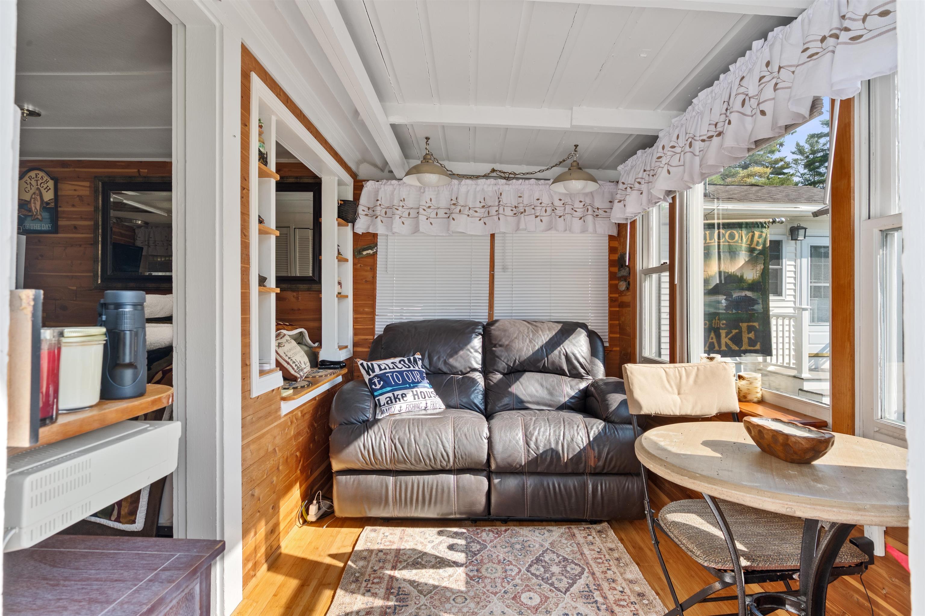 11 Bay Road 3