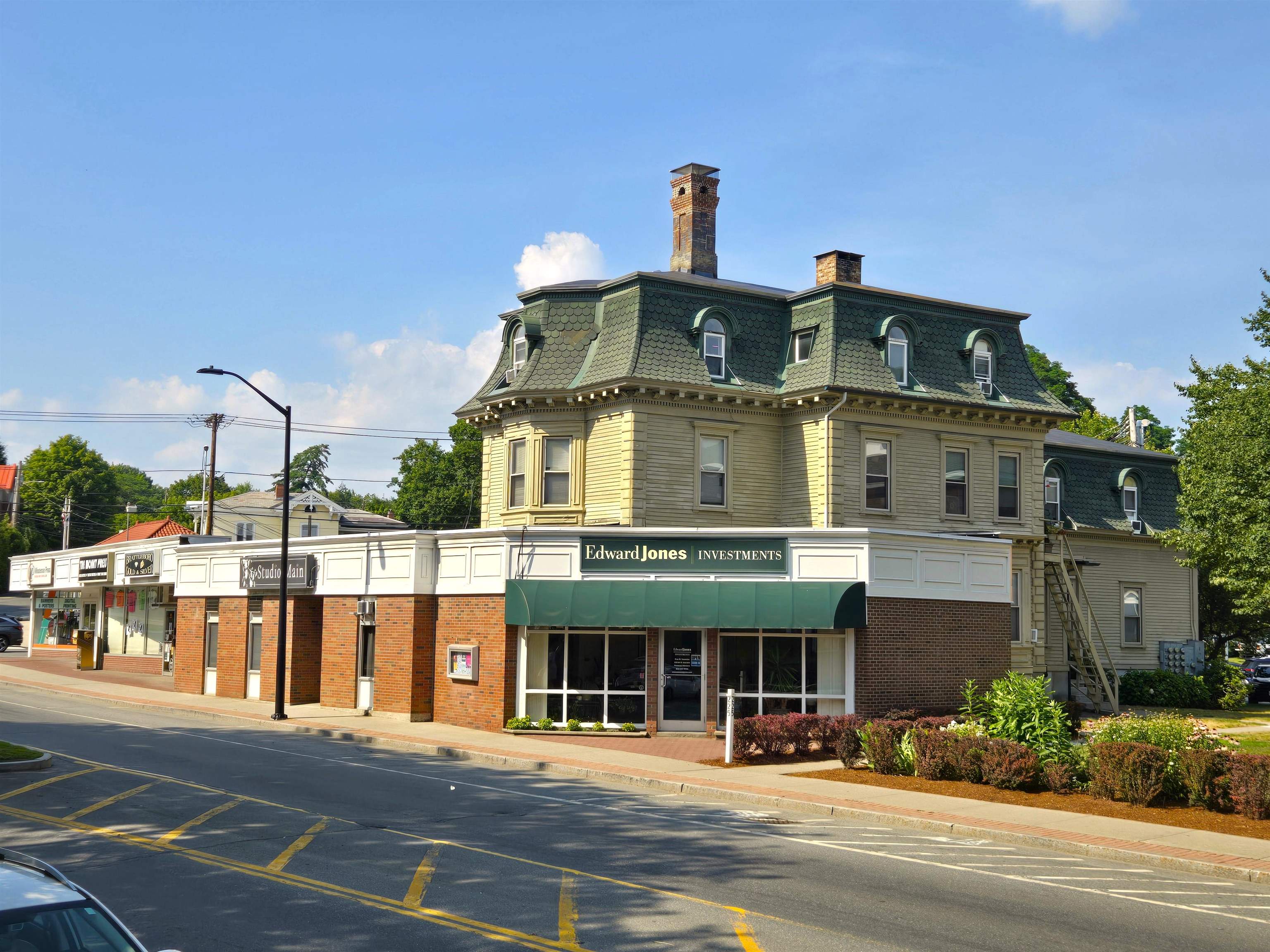 225-233 Main Street