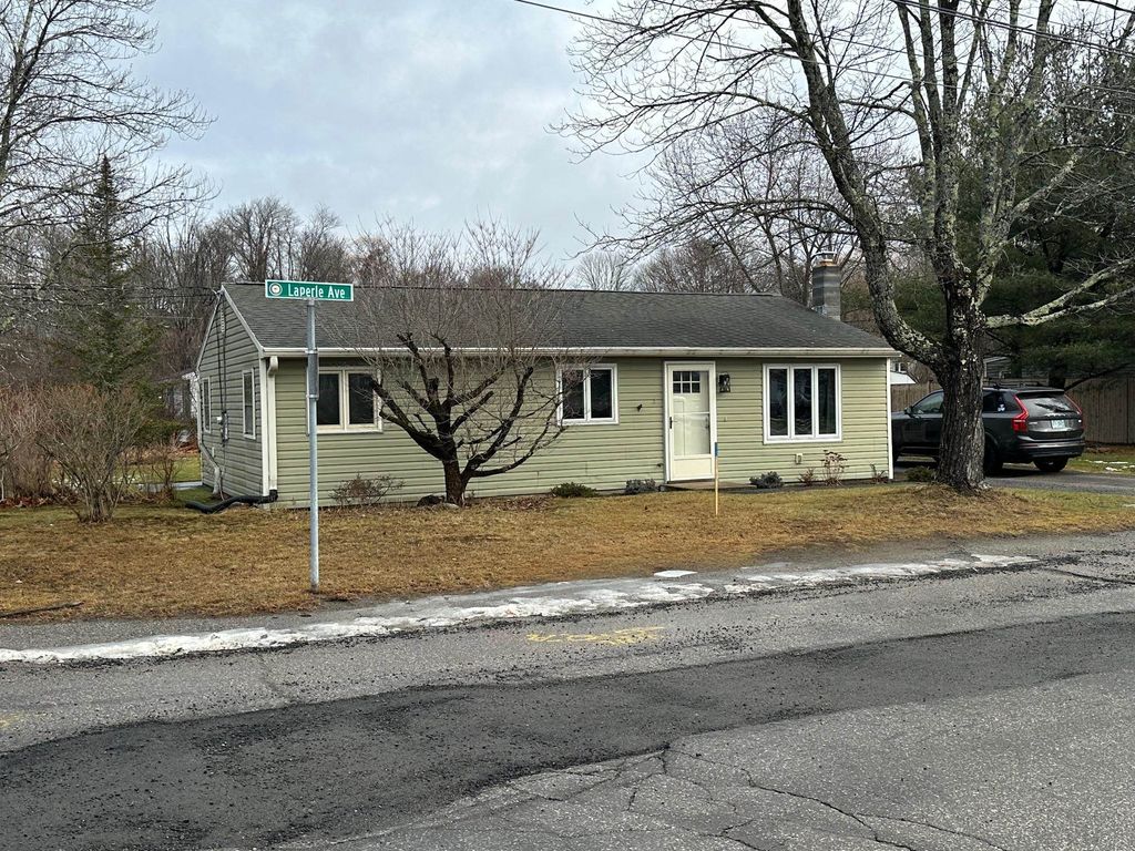 Photo of 2 LaPerle Avenue, Exeter, NH 03833 (MLS # 5074904)