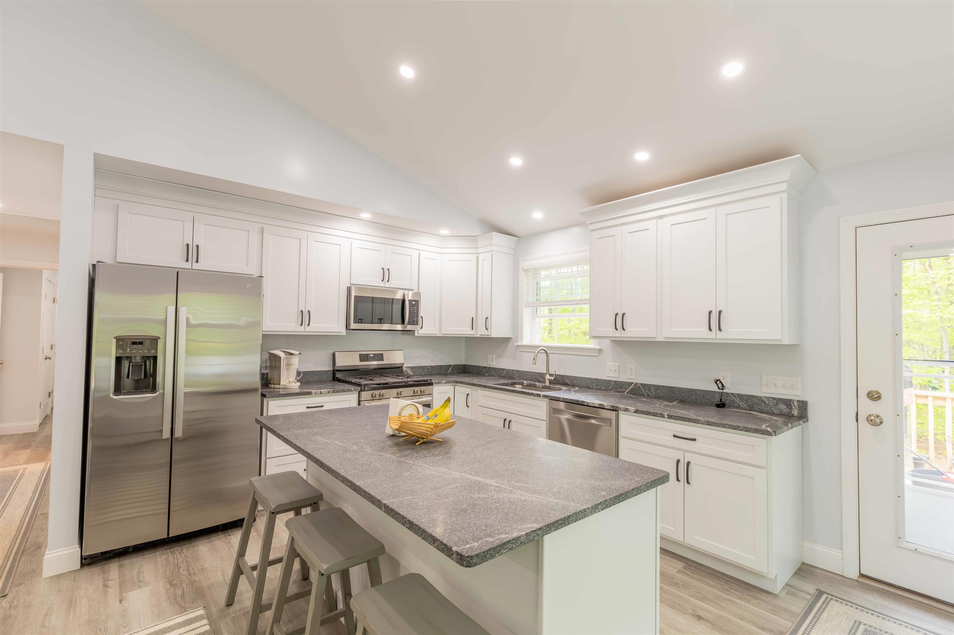 25 Woodcrest Drive