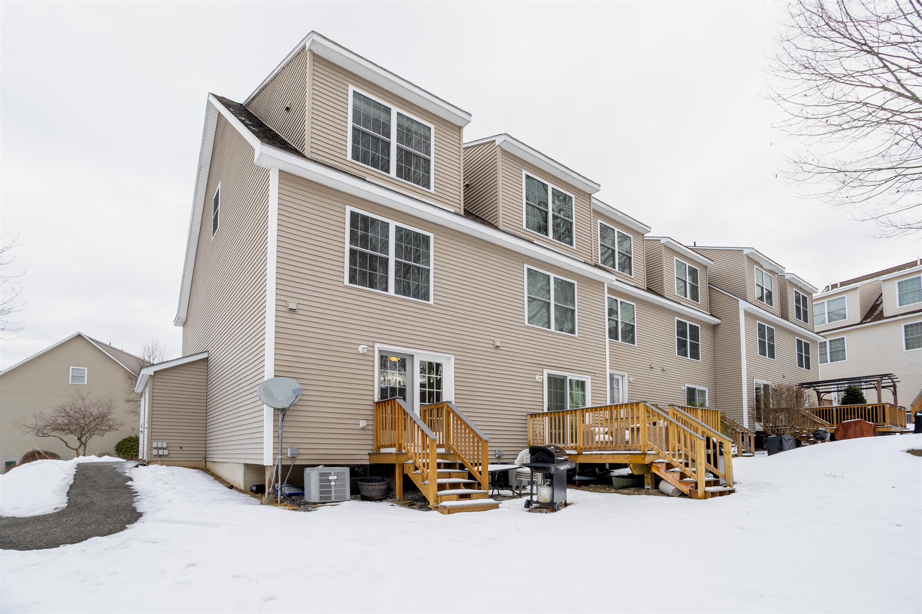 37 Shadowbrook Drive B