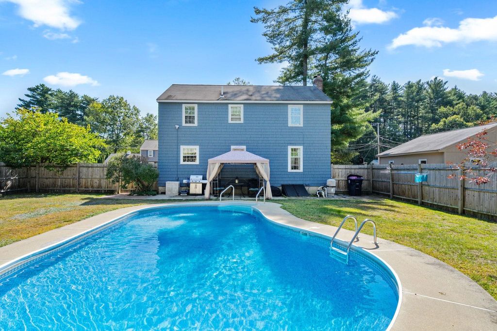 Photo of 18 Baymeadow Drive, Nashua, NH 03063 (MLS # 5062054)