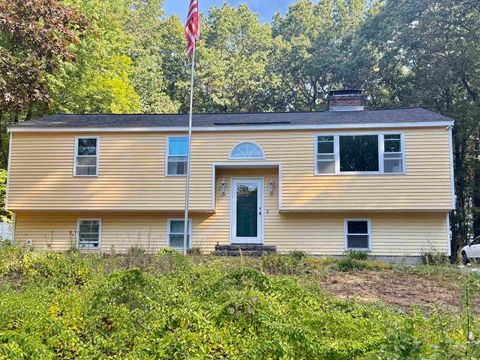 8 Chongor Drive Newton NH 03858