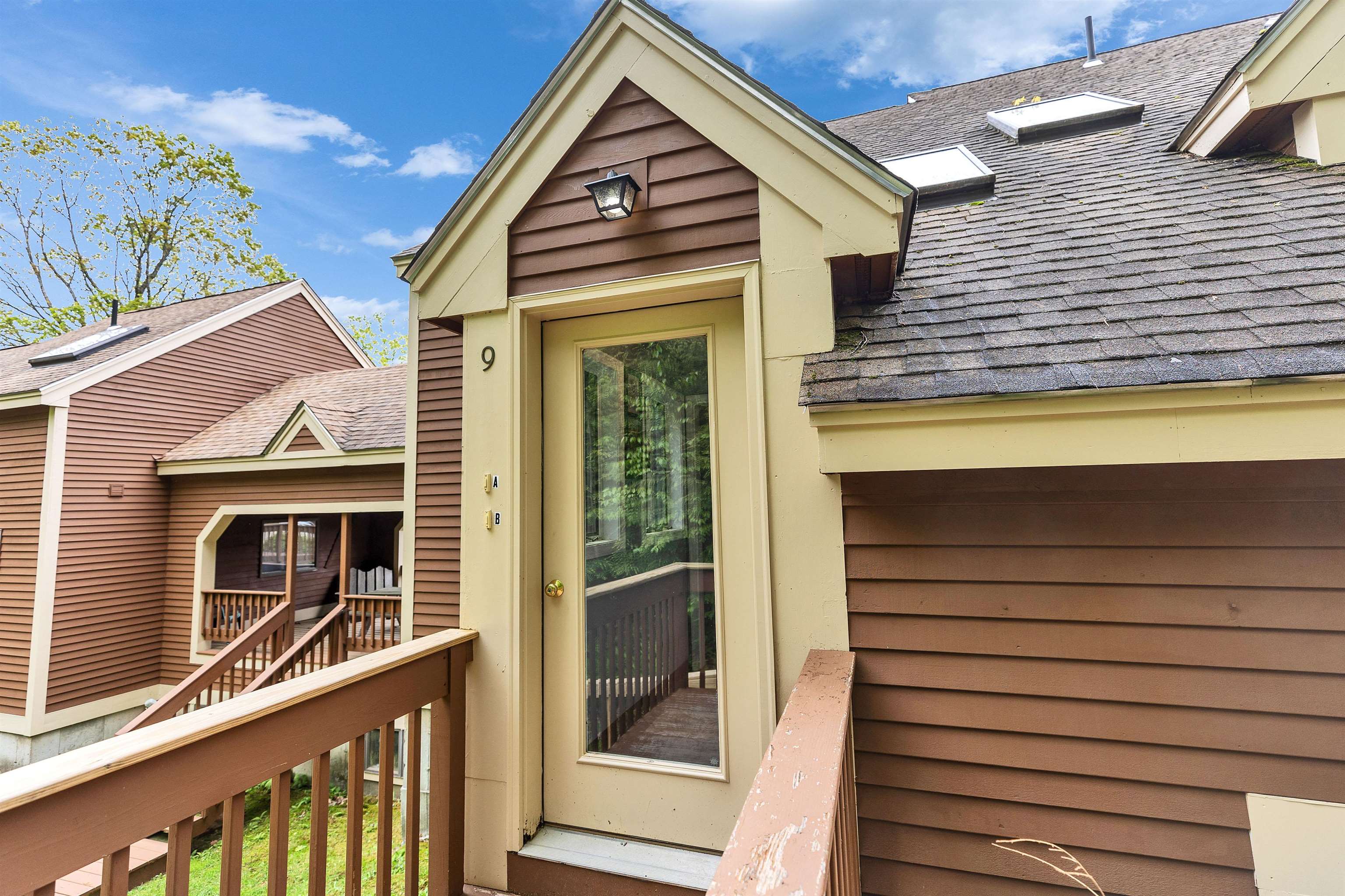 Bennington, New Hampshire 03442, United States, 1 Bedroom Bedrooms, ,1 BathroomBathrooms,Residential,Pending,136682