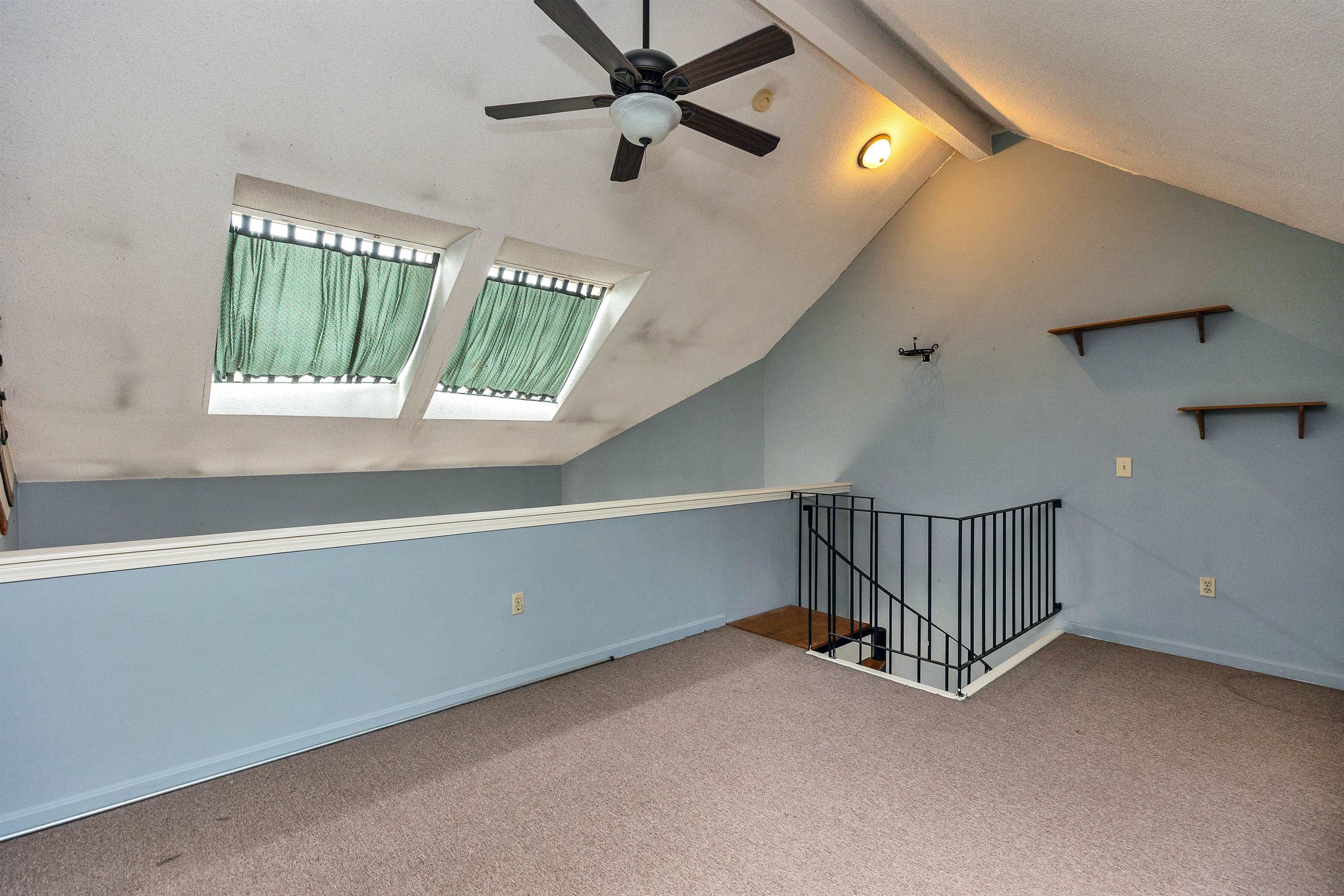 Bennington, New Hampshire 03442, United States, 1 Bedroom Bedrooms, ,1 BathroomBathrooms,Residential,Pending,136682