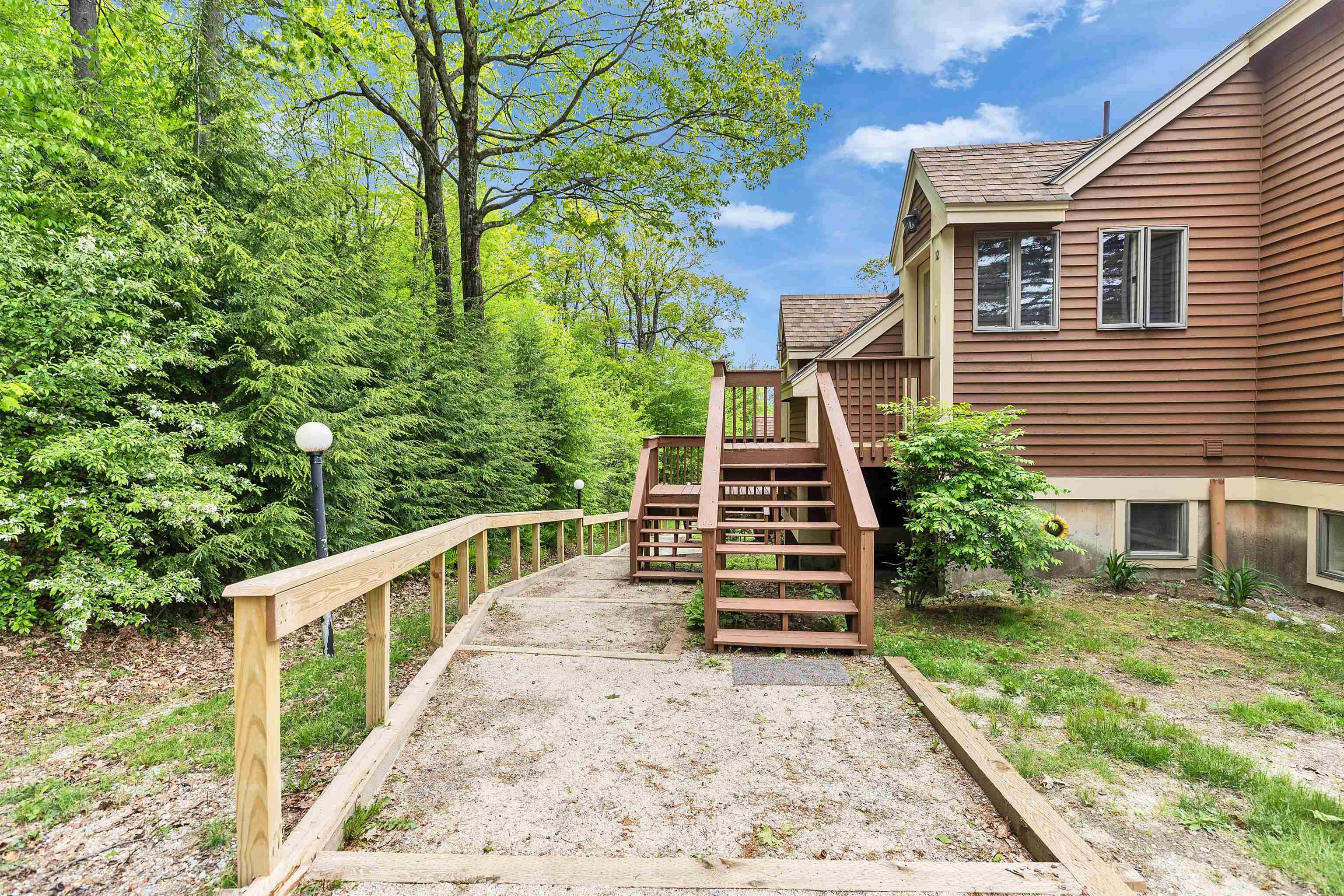 Bennington, New Hampshire 03442, United States, 1 Bedroom Bedrooms, ,1 BathroomBathrooms,Residential,Pending,136682