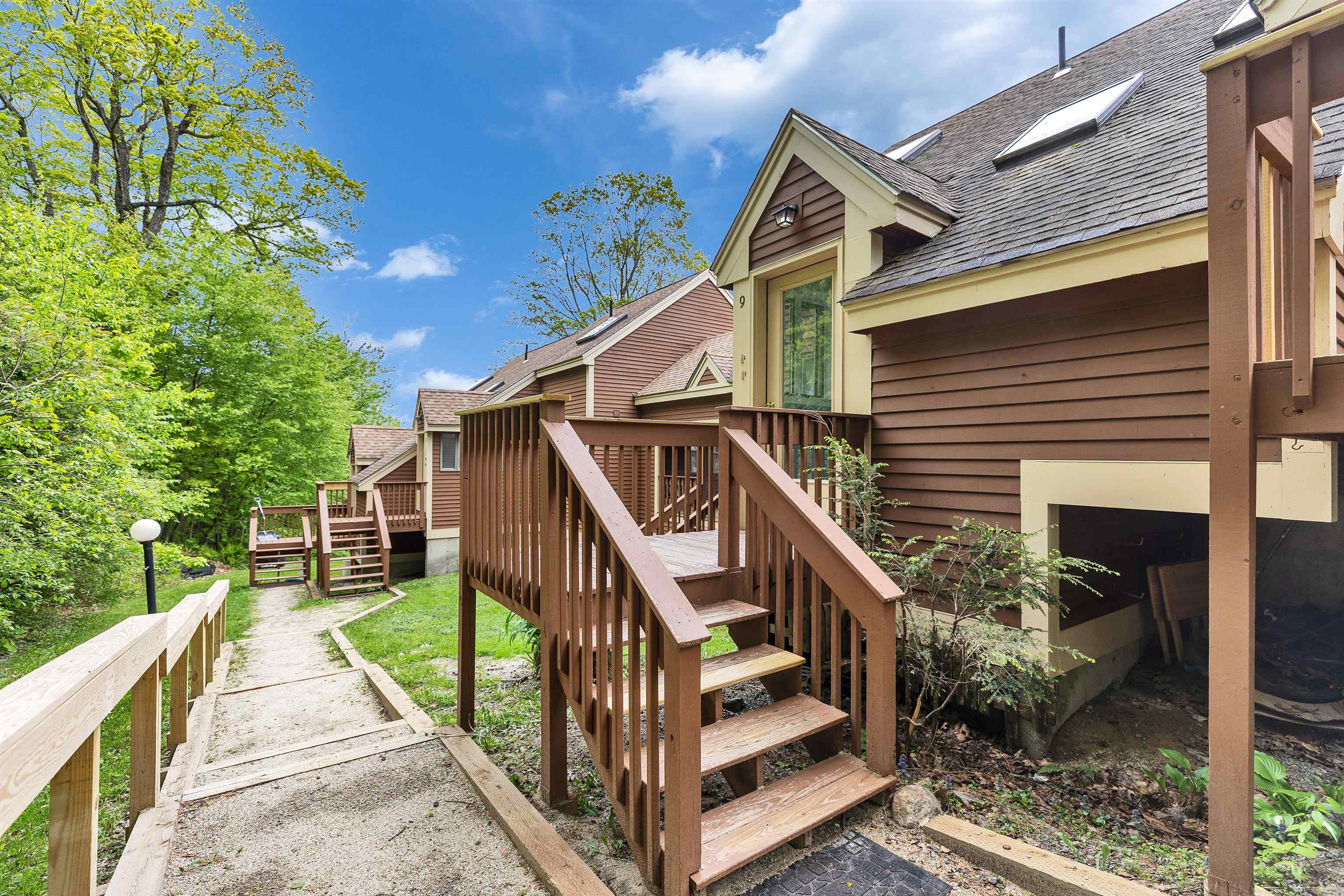 Bennington, New Hampshire 03442, United States, 1 Bedroom Bedrooms, ,1 BathroomBathrooms,Residential,Pending,136682