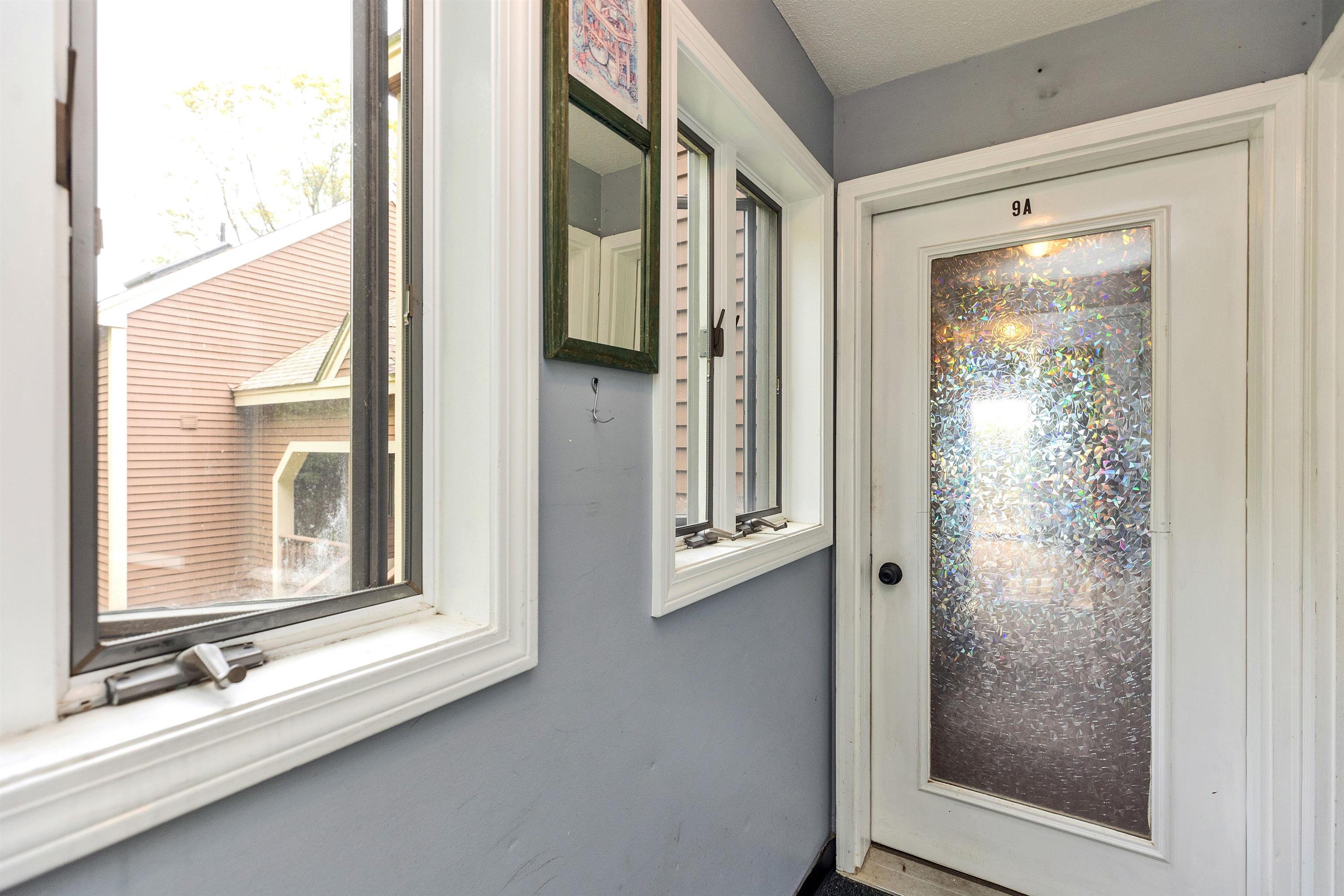 Bennington, New Hampshire 03442, United States, 1 Bedroom Bedrooms, ,1 BathroomBathrooms,Residential,Pending,136682