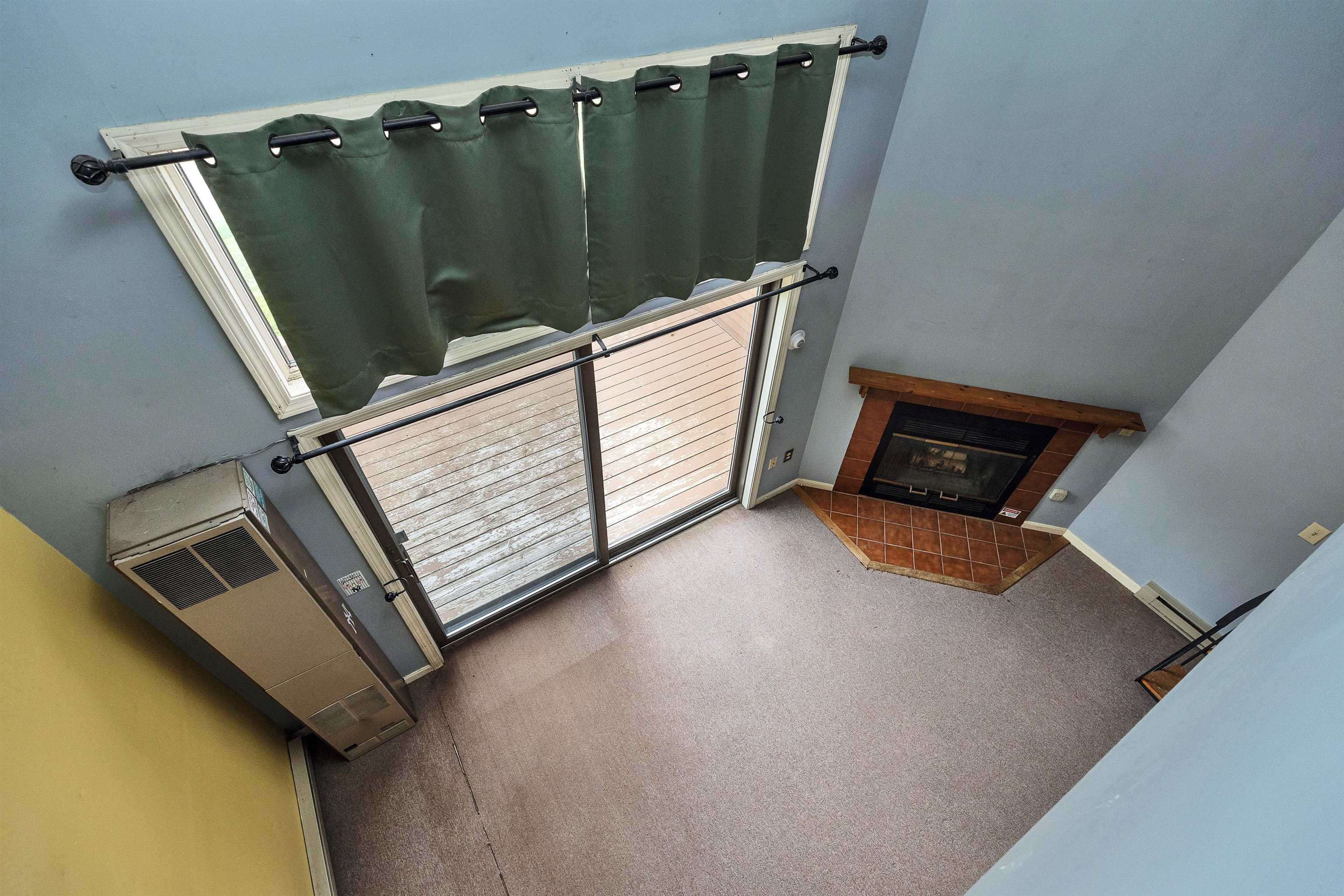 Bennington, New Hampshire 03442, United States, 1 Bedroom Bedrooms, ,1 BathroomBathrooms,Residential,Pending,136682