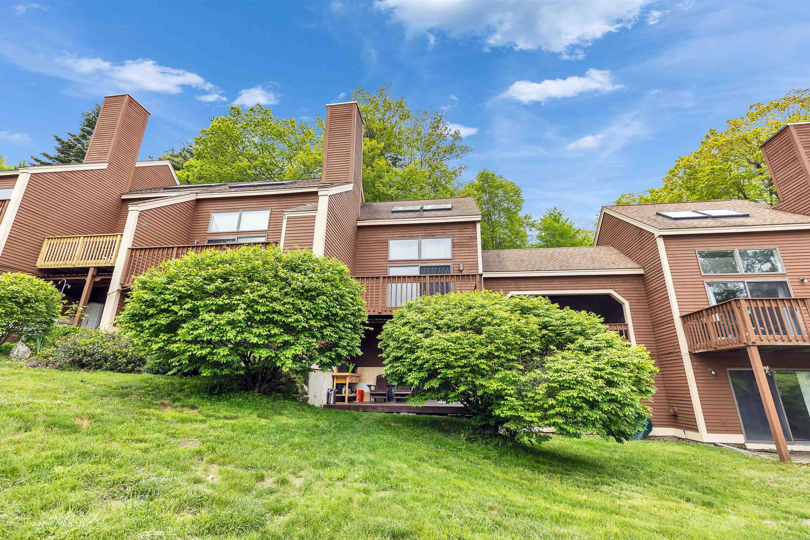 Bennington, New Hampshire 03442, United States, 1 Bedroom Bedrooms, ,1 BathroomBathrooms,Residential,Pending,136682