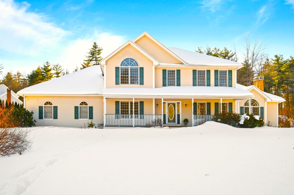 Photo of 5 Monticello Drive, Amherst, NH 03031 (MLS # 5076444)