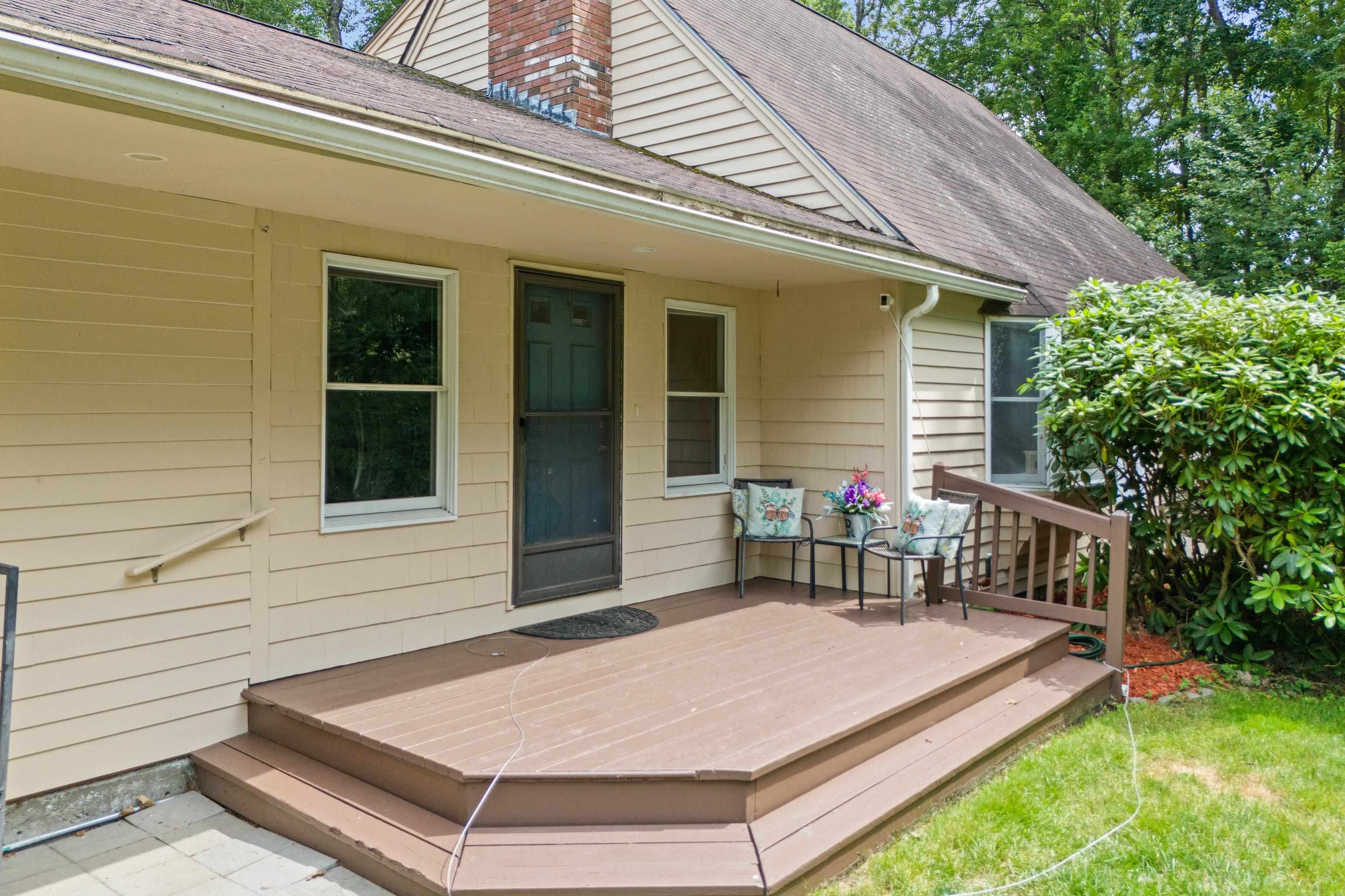 20 Wedgewood Drive