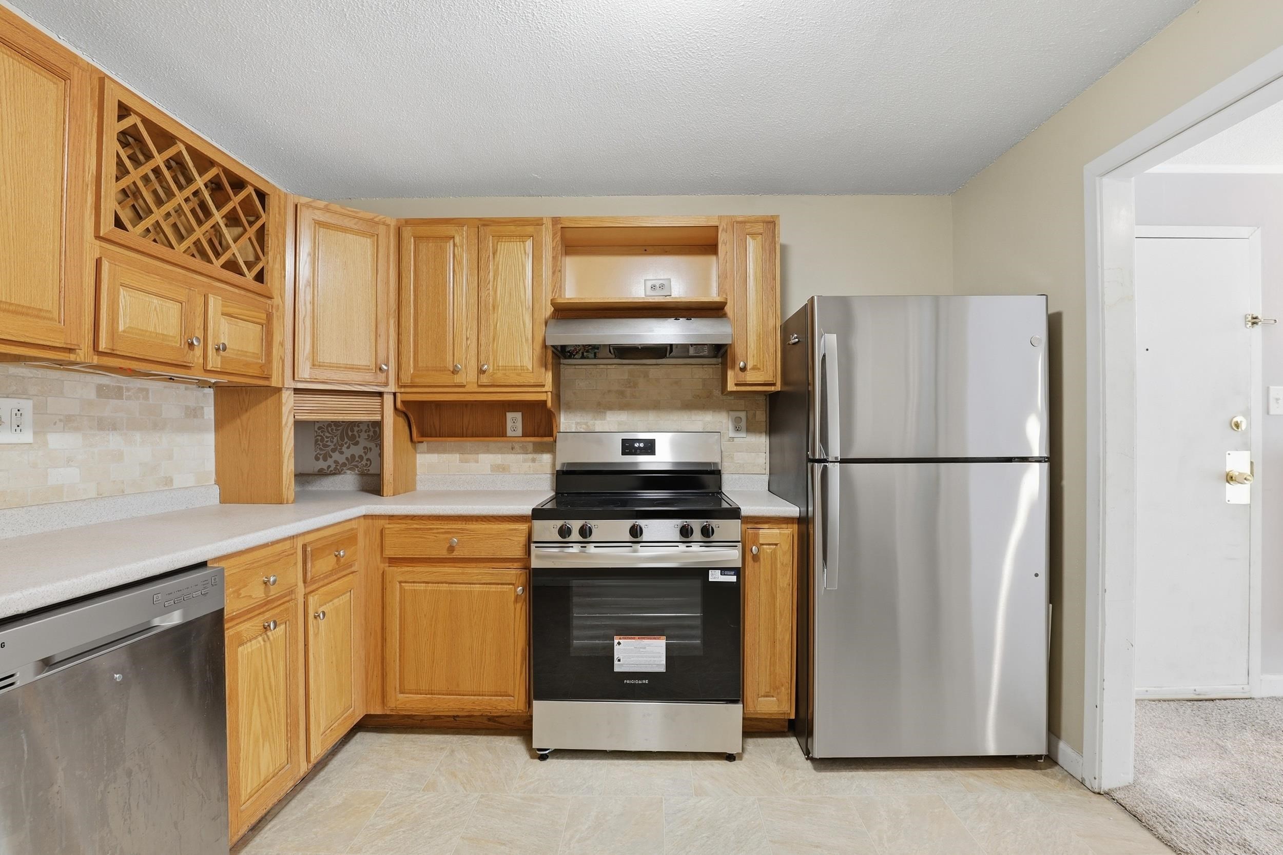 15 Silvestri Circle 9