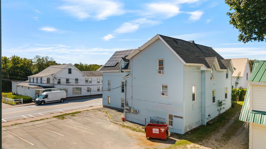 Photo of 3442 Glass Street, Pembroke, NH 03275 (MLS # 5061140)