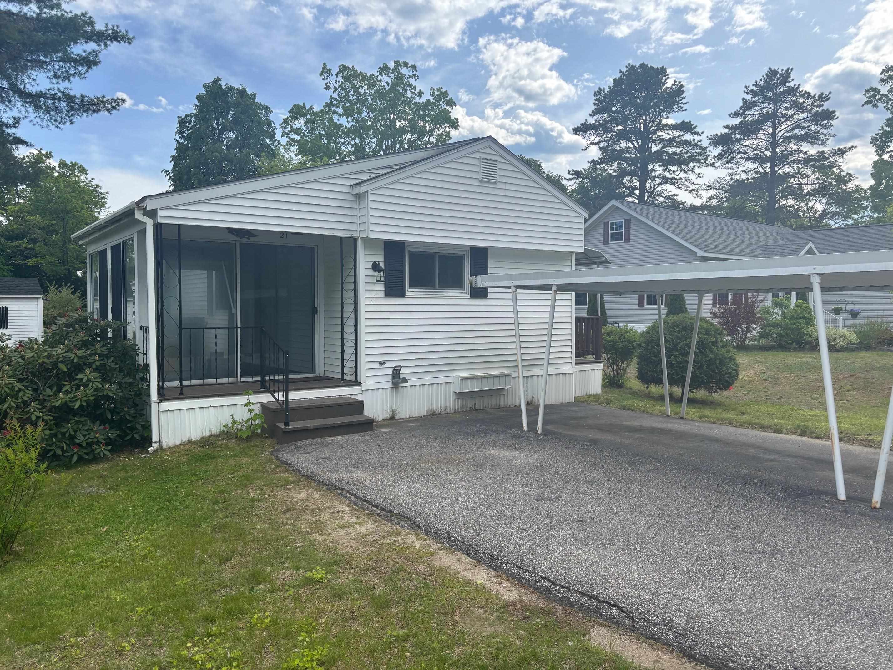 21 Greenwich Trail