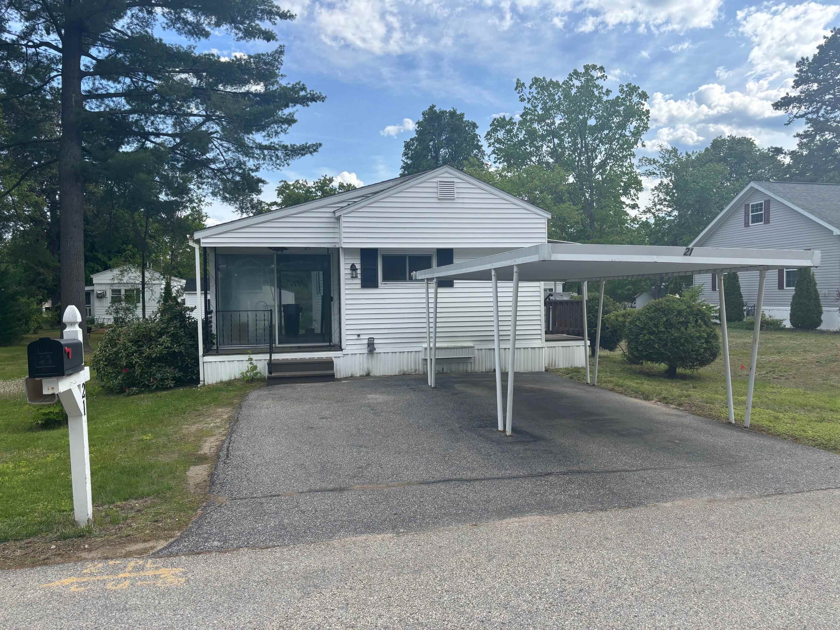 21 Greenwich Trail