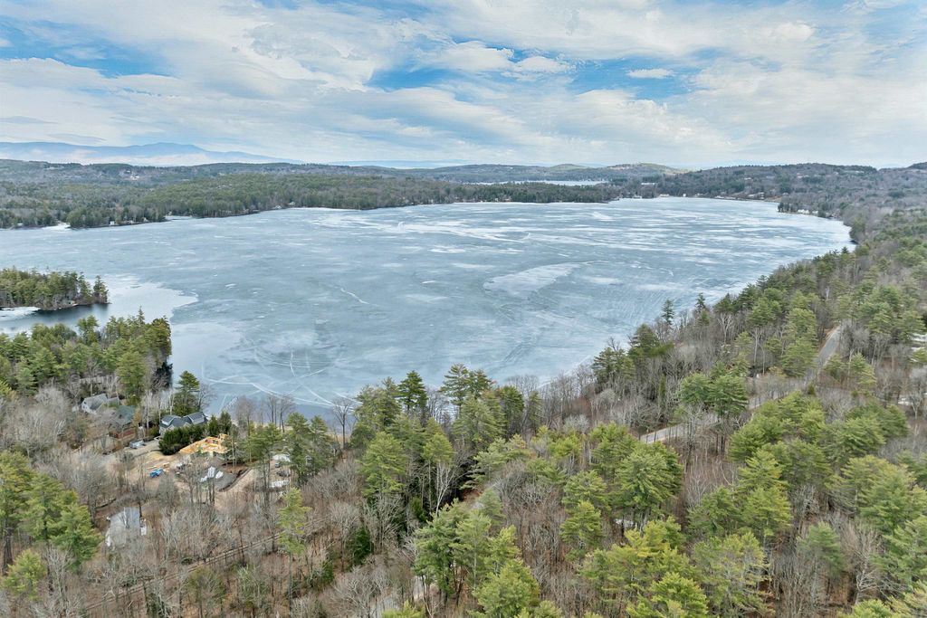 Photo of 2679 Winona Shores Road, Meredith, NH 03253 (MLS # 5082727)