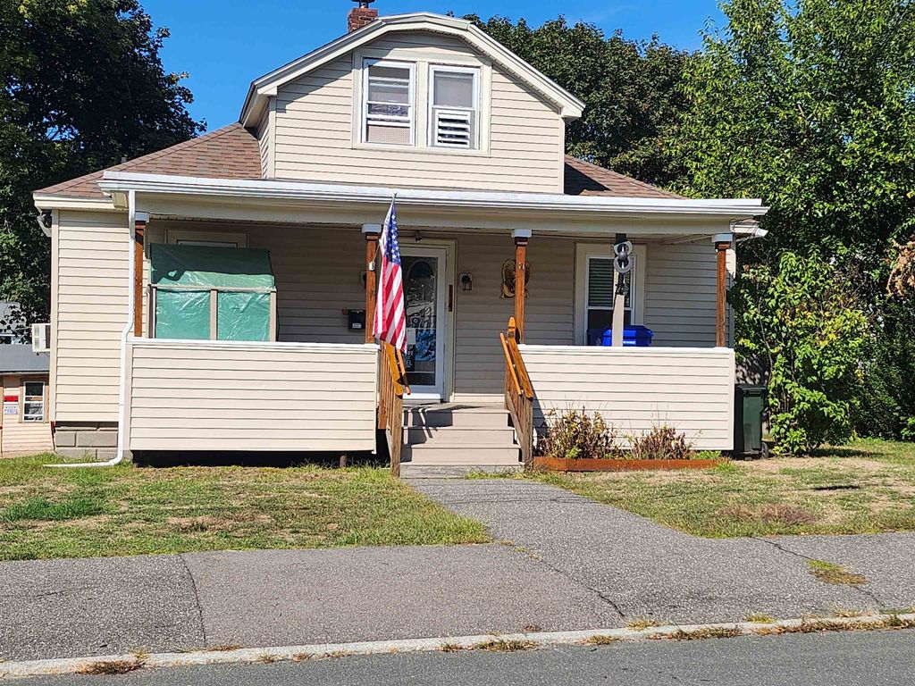 Photo of 114 Young Street, Manchester, NH 03103 (MLS # 5065372)