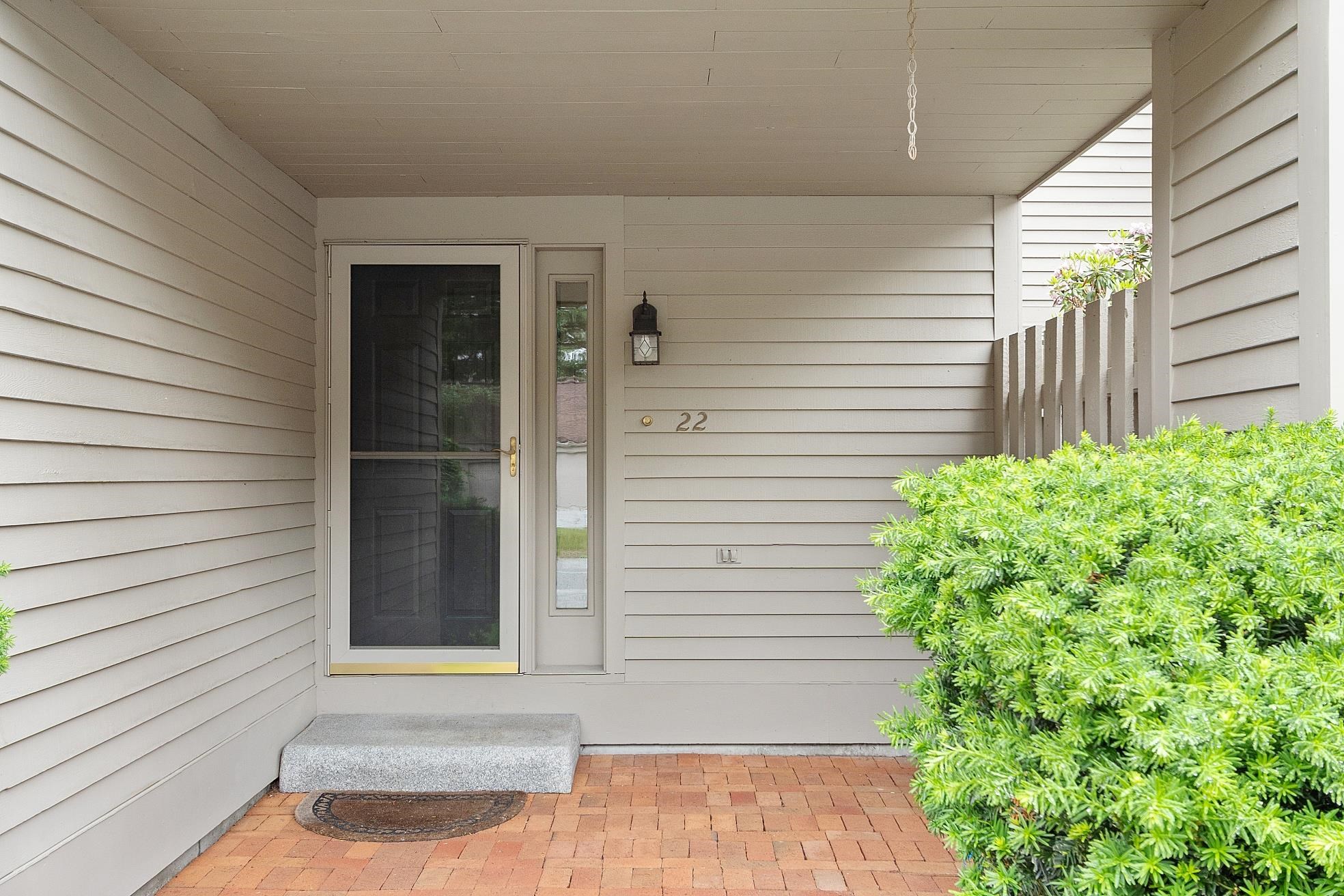 22 Briston Court