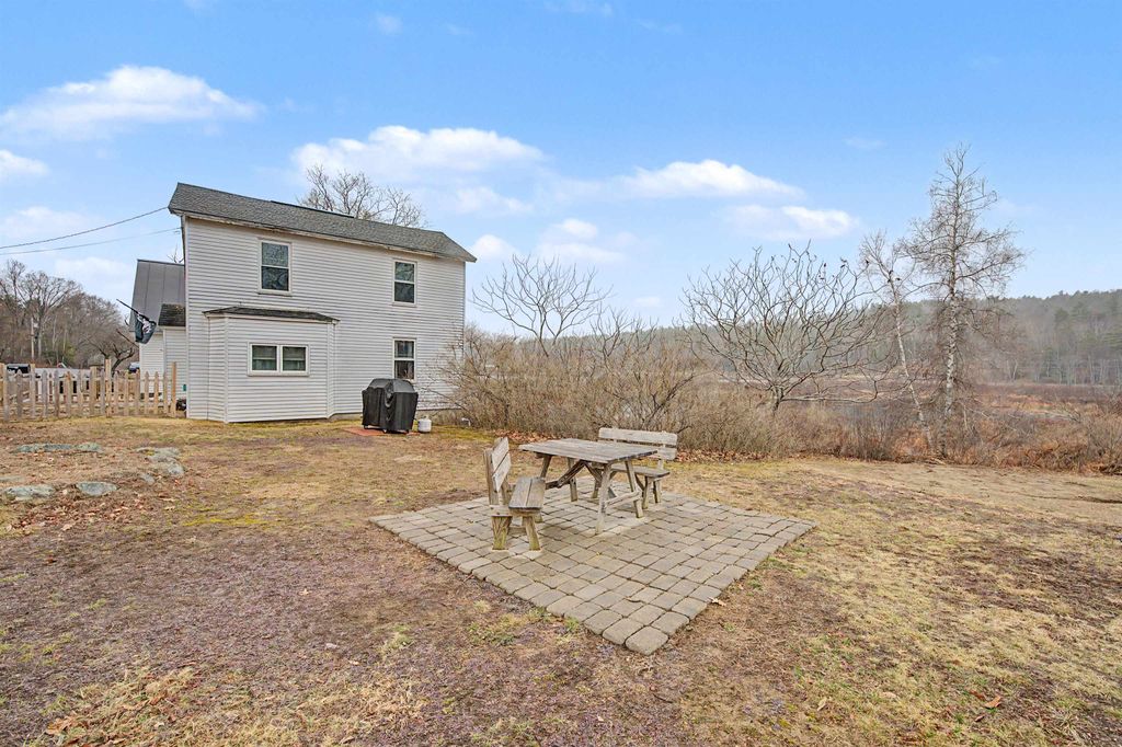 Photo of 88 Cash Street, Croydon, NH 03773 (MLS # 5082642)