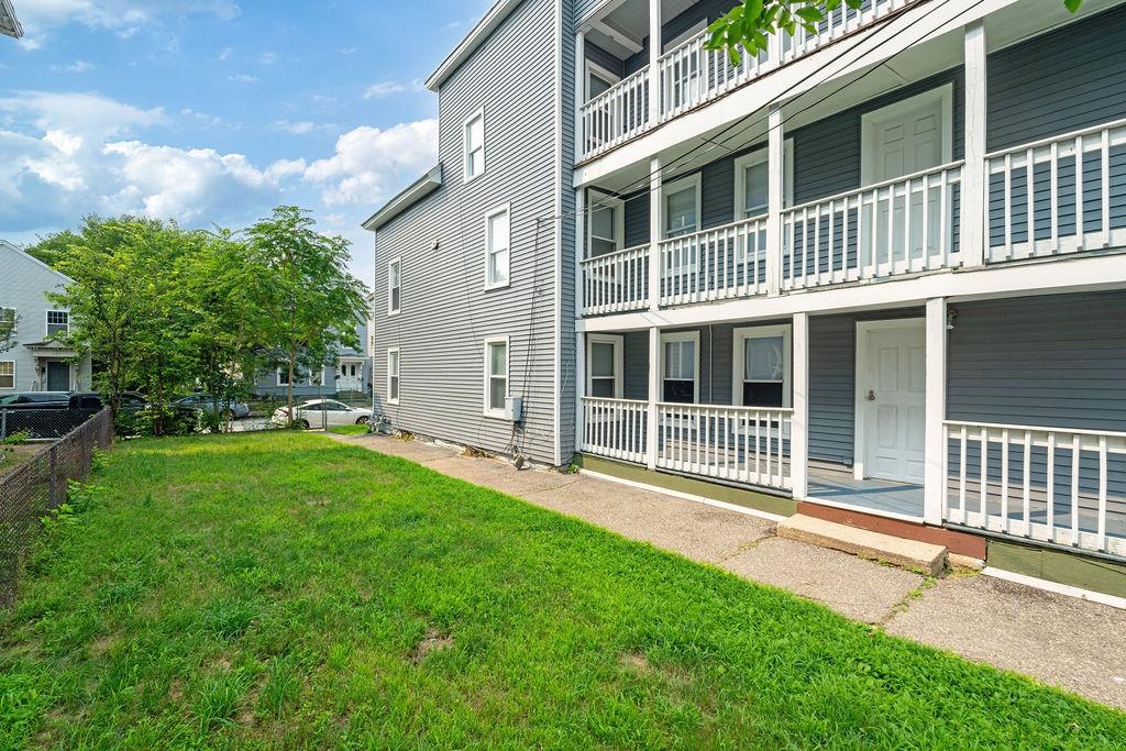 320 Cedar Street