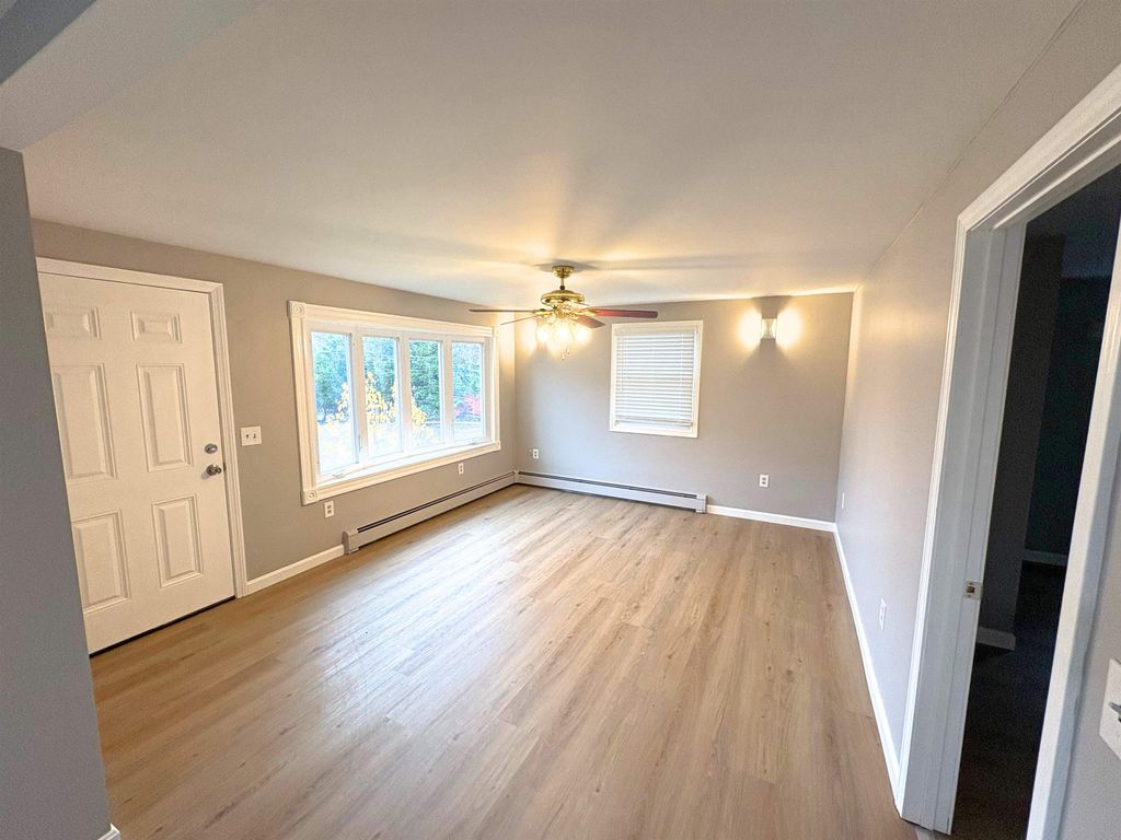 Photo of 11 Monadnock Street, Nashua, NH 03064 (MLS # 5069665)