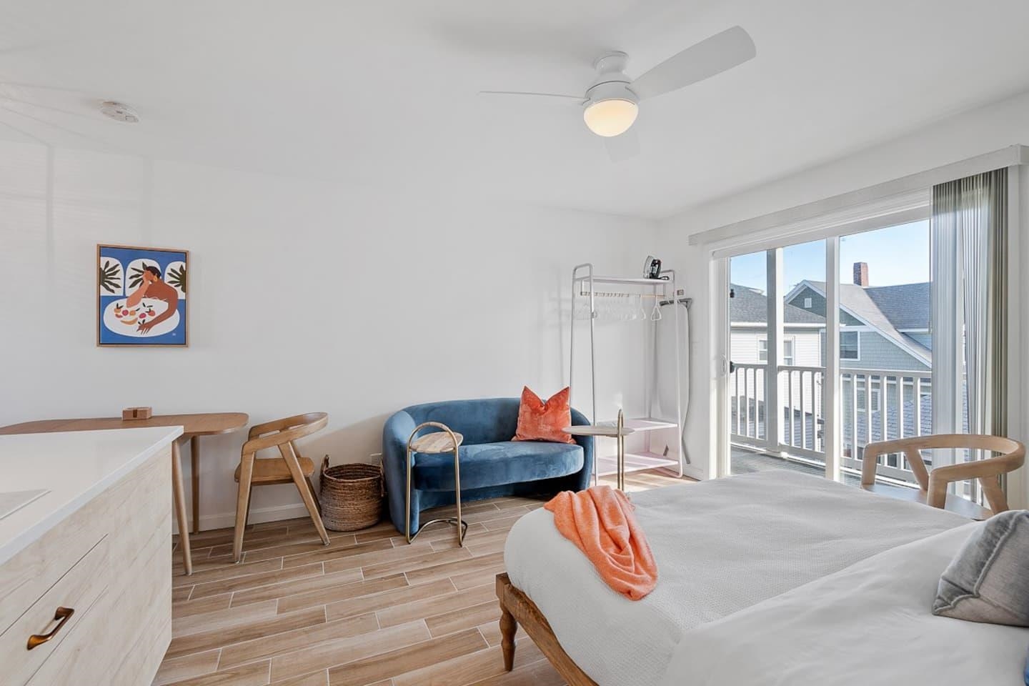 6 Ashworth Avenue 35