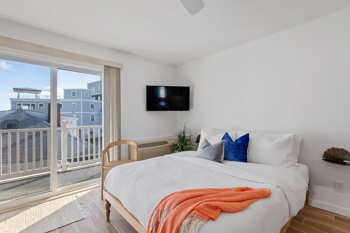 6 Ashworth Avenue 35