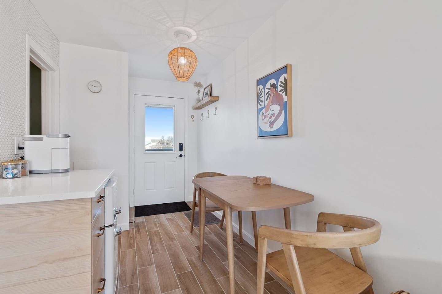 6 Ashworth Avenue 35