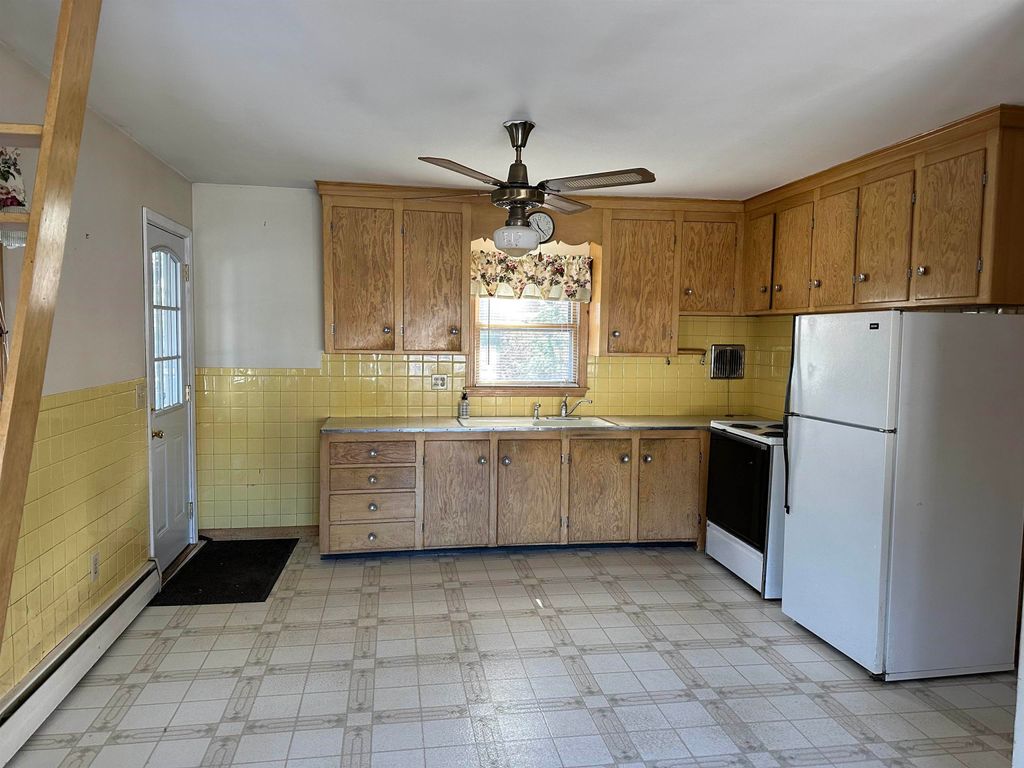 Photo of 30 Ingalls Street, Manchester, NH 03102 (MLS # 5082015)