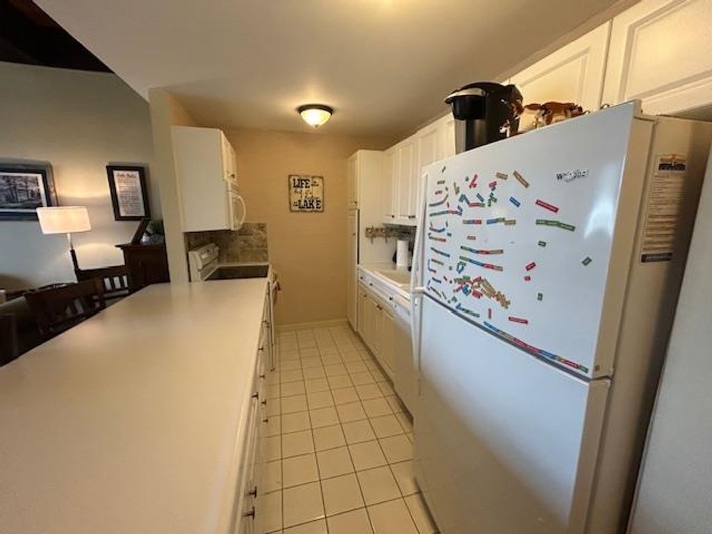 Photo of 34 Fairway Drive, Sunapee, NH 03782 (MLS # 5037003)