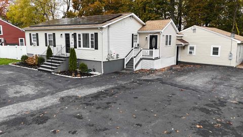 28 Greenwood Avenue Tewksbury MA 01876