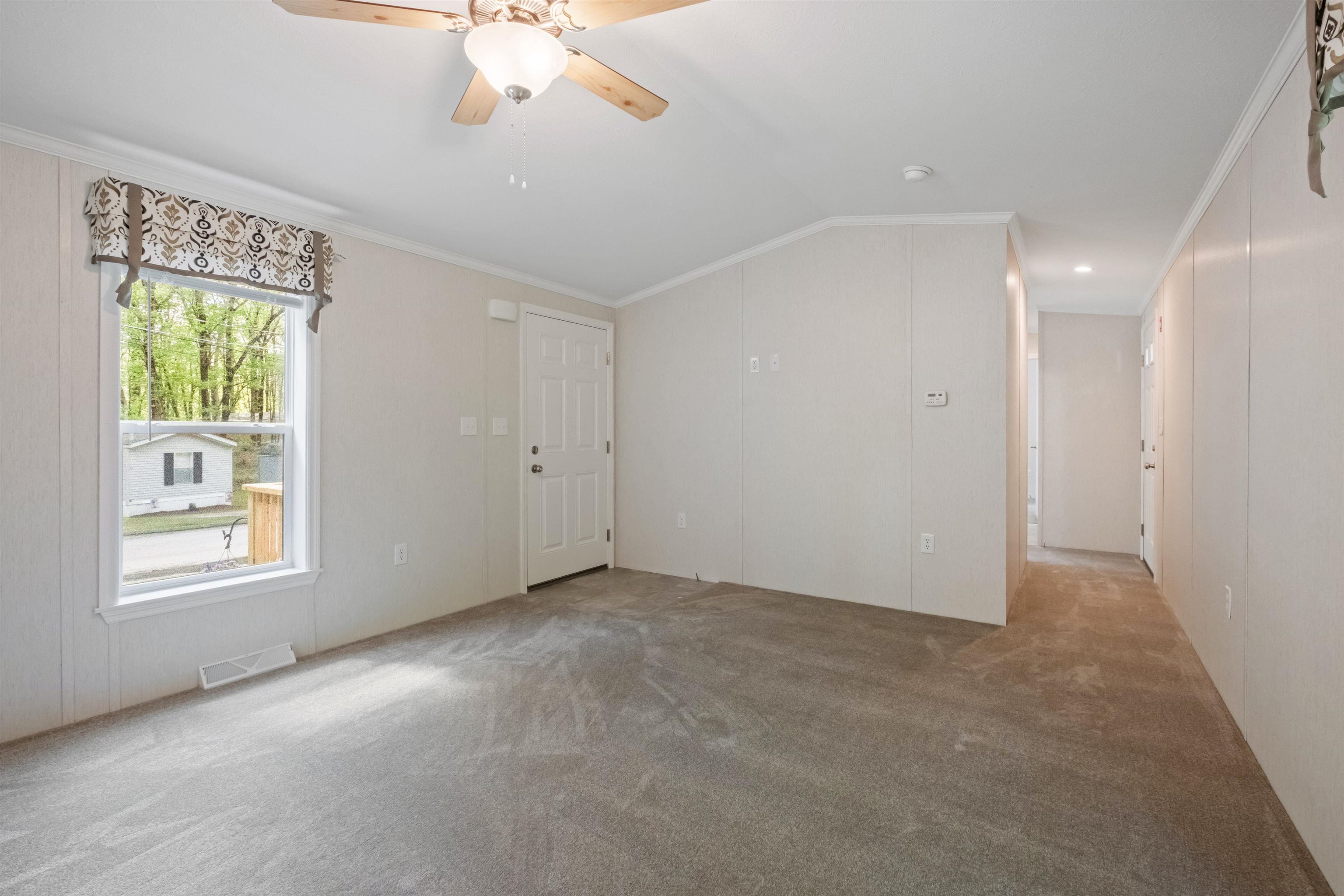 10 Fullam Circle