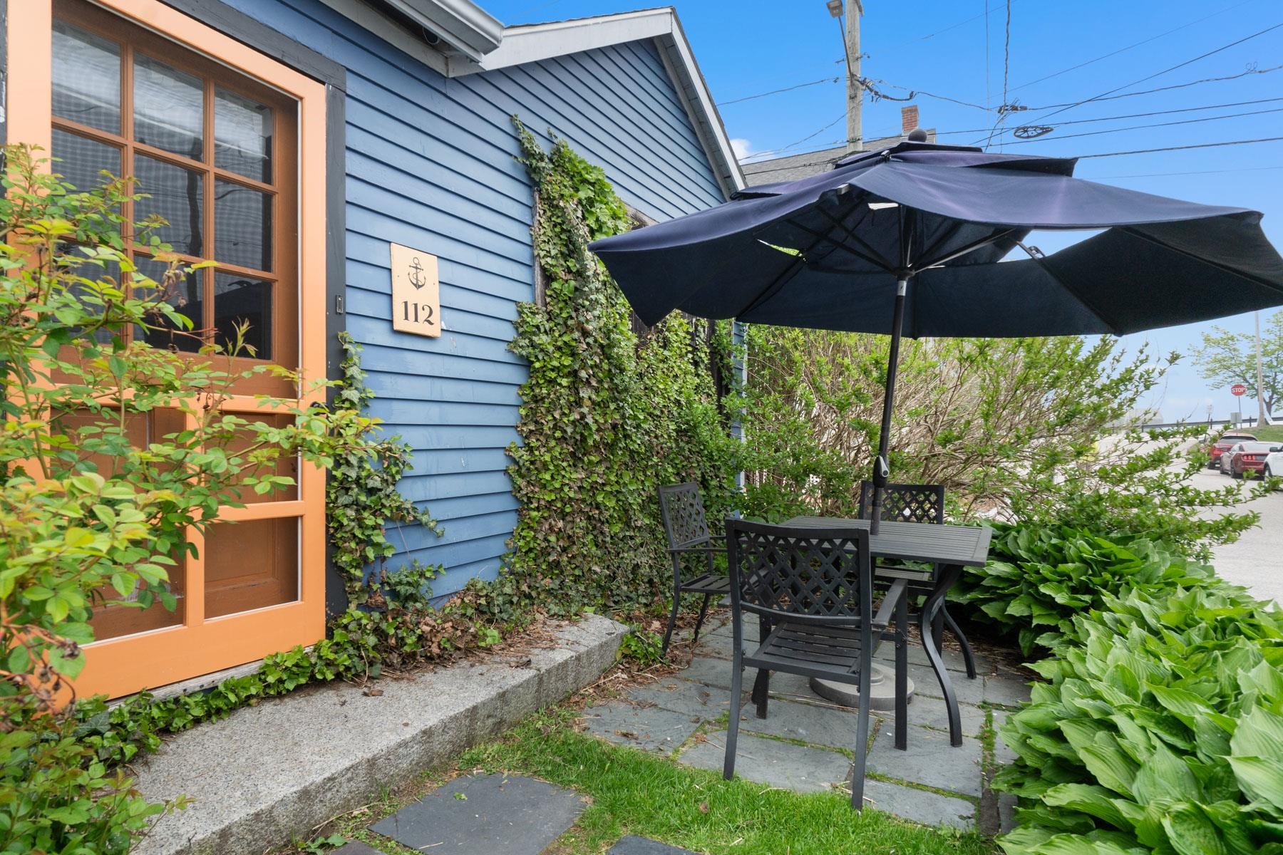 112 Mechanic Street