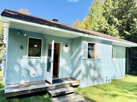 1950 MONROE Road Littleton NH 03561