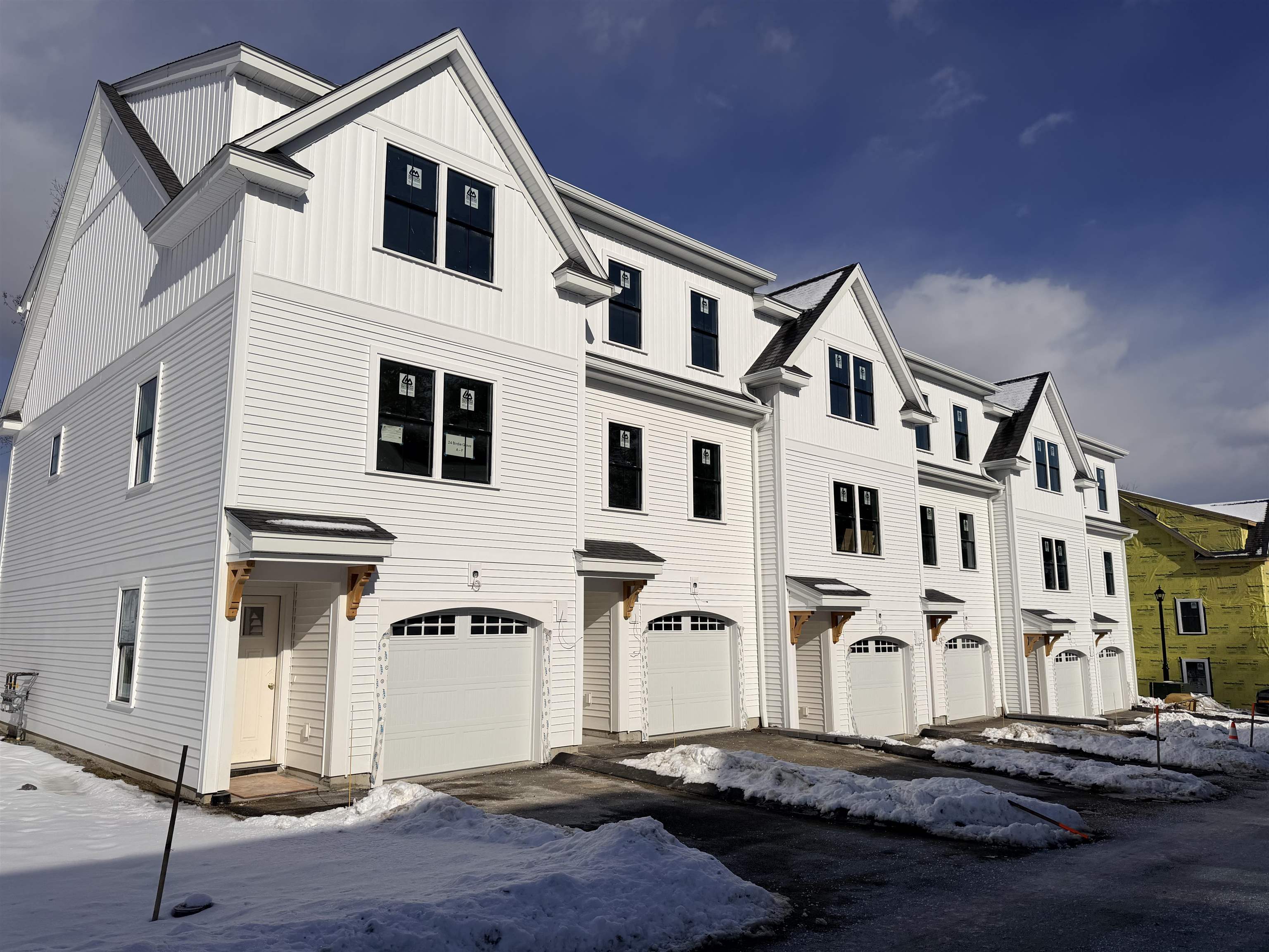 30 B Birdie Grove B