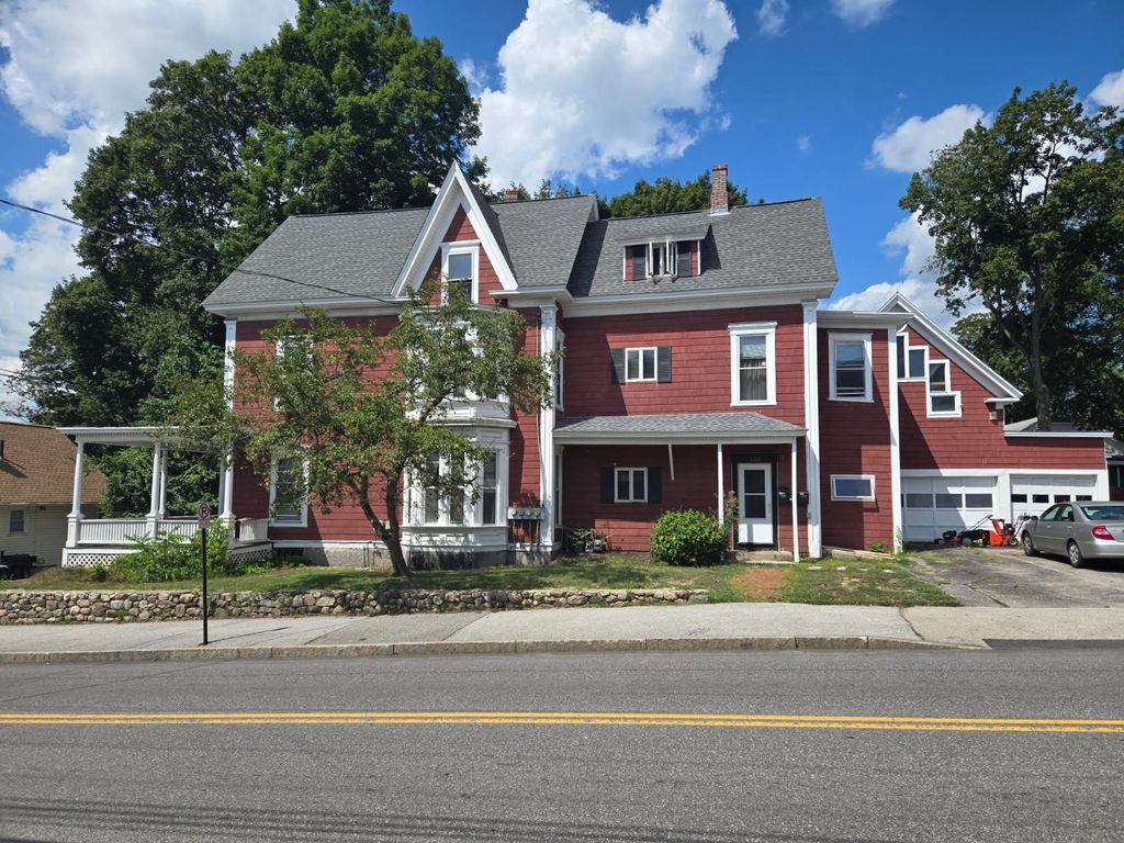 Photo of 330 Bridge Street, Manchester, NH 03104 (MLS # 5057367)